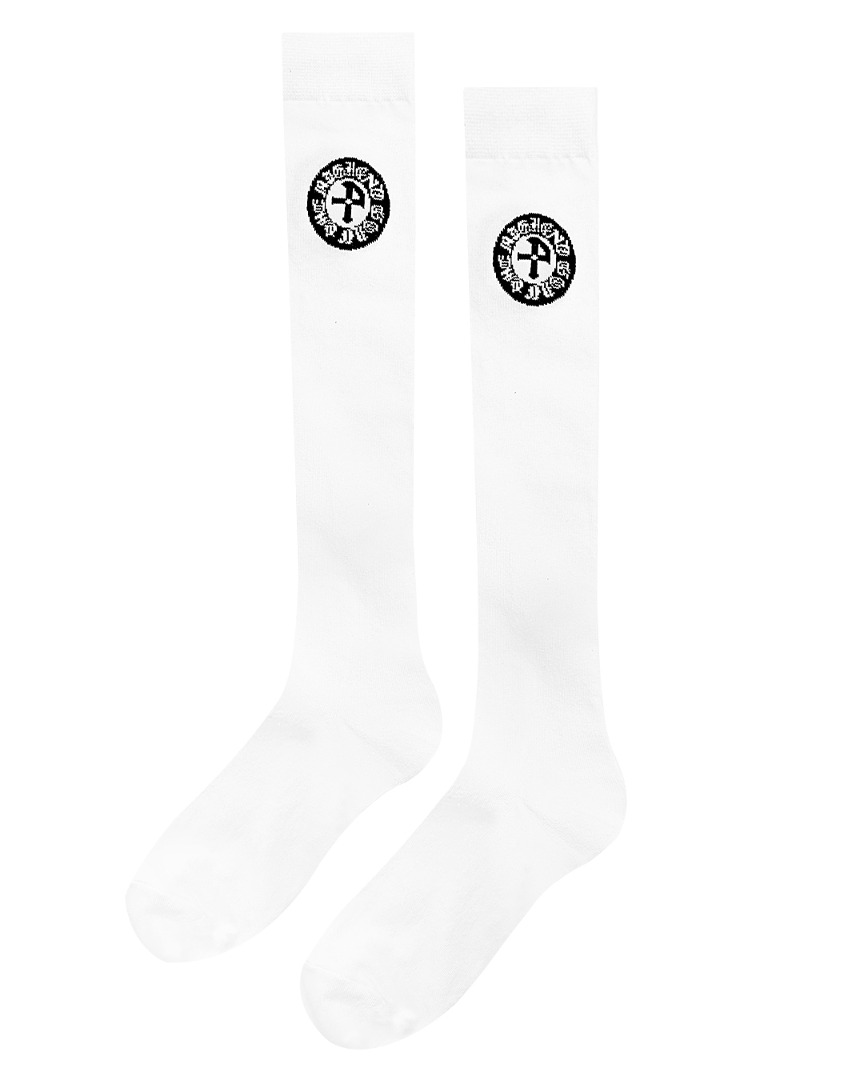 Circle Emblem Knee Socks :  Women&#039;s White (PA0GSF109WH)